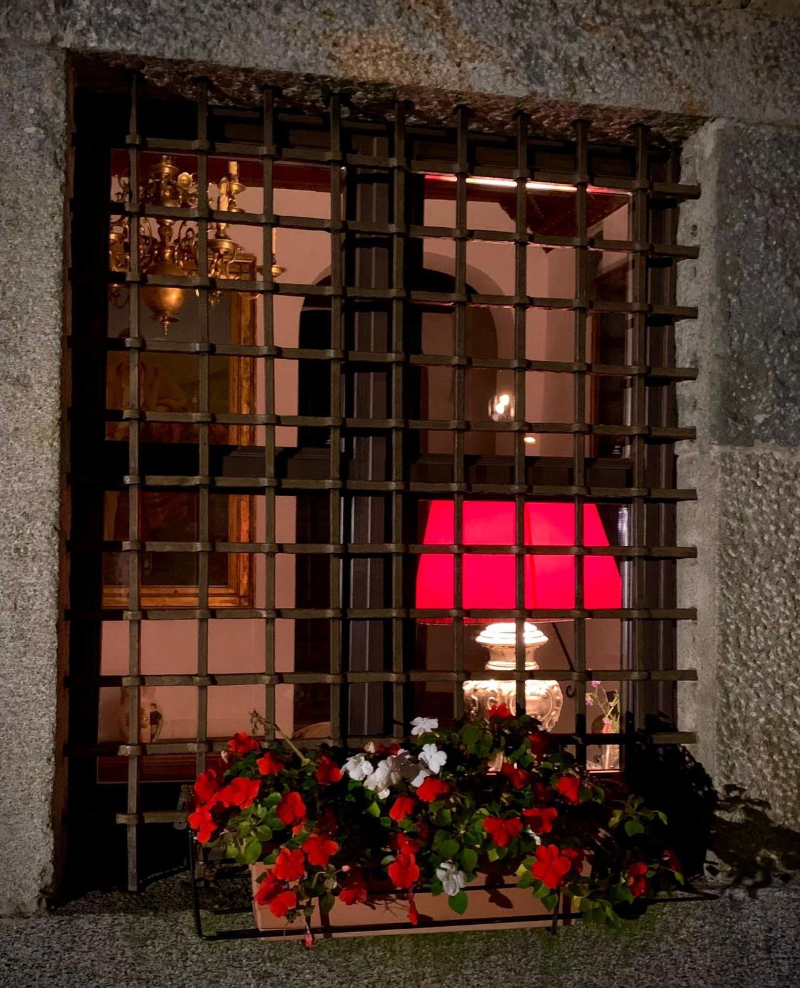 Palazzo Juvalta Bed & Breakfast Teglio Ngoại thất bức ảnh