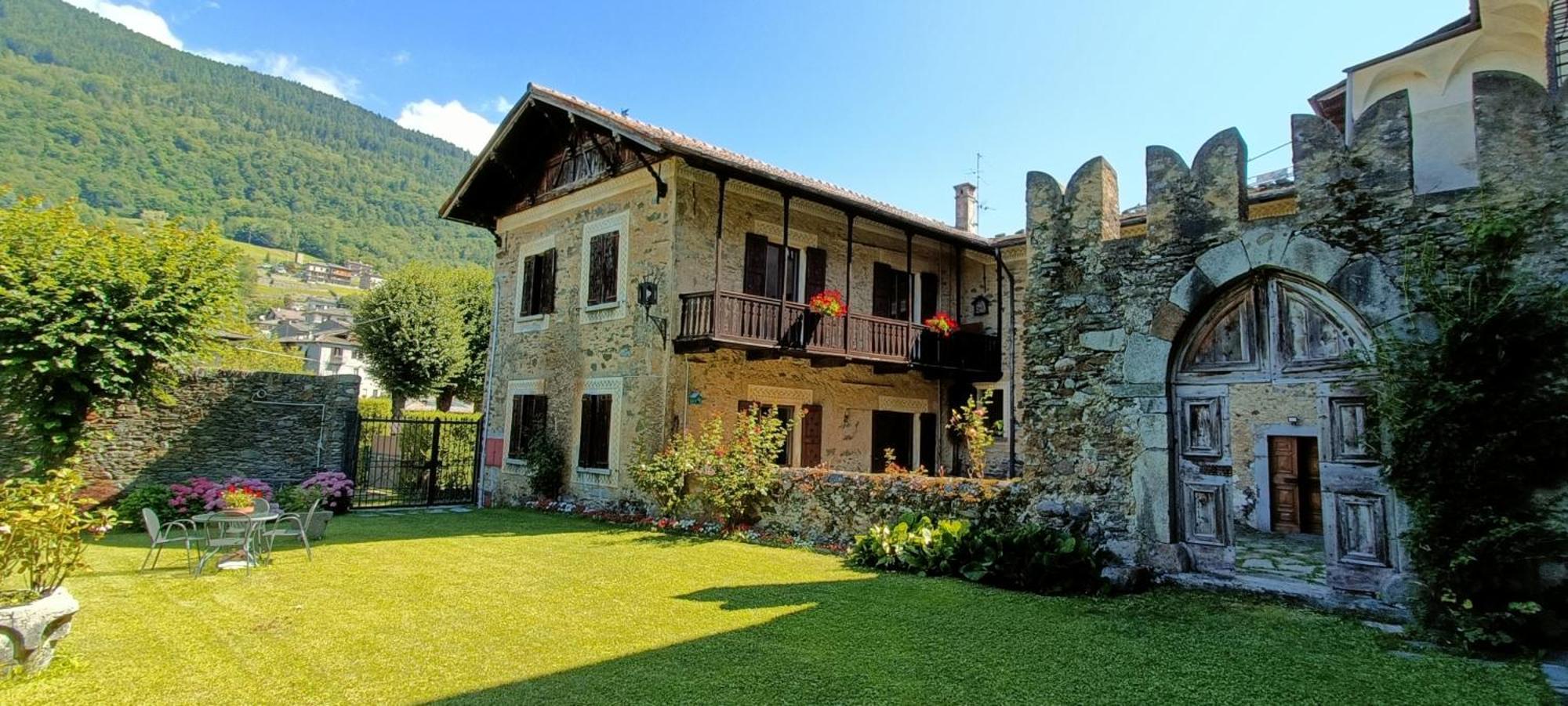 Palazzo Juvalta Bed & Breakfast Teglio Ngoại thất bức ảnh